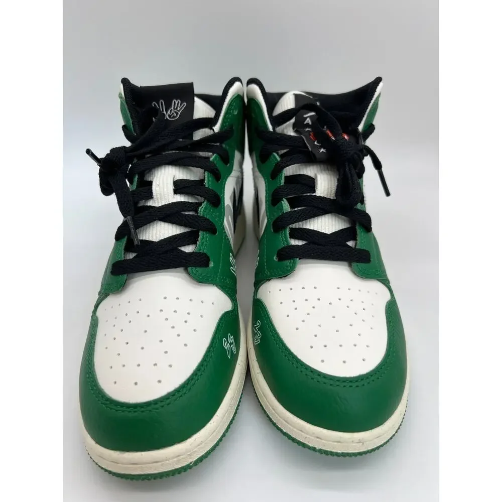 Jordan 1 Mid SE Overbranded GS Pine Green Sneakers HF3200-300 Size 7Y.